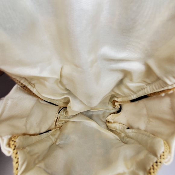 Africa Silk Crossbody Ladies Mini Bag - Picture 7 of 7